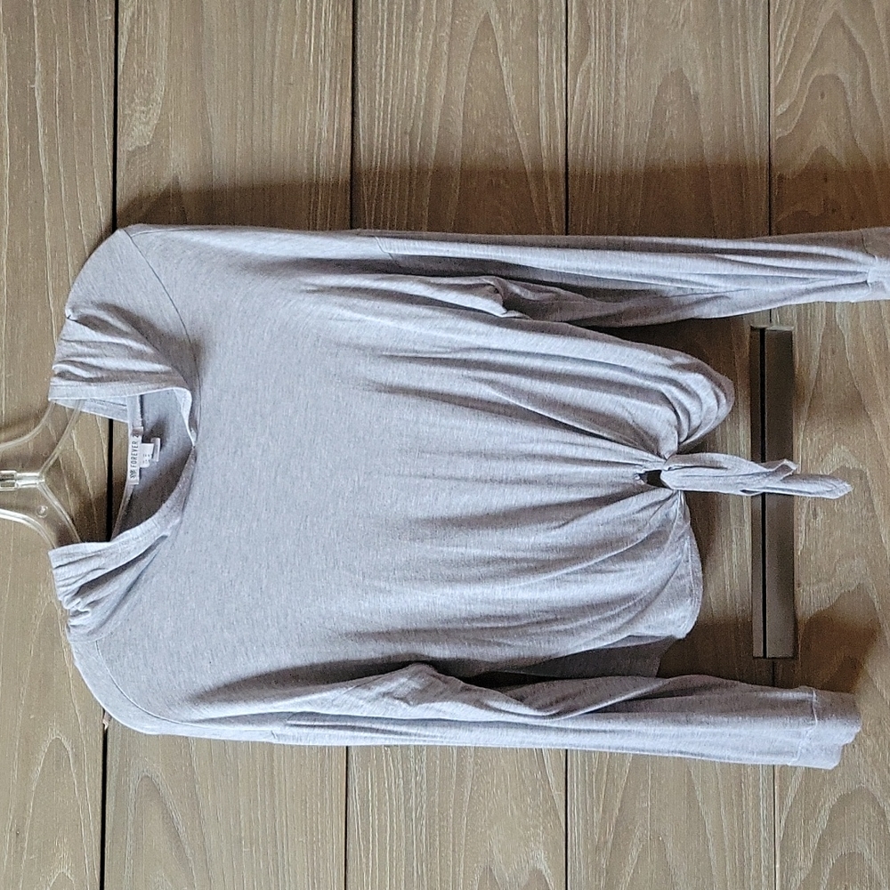 Forever 21 slight crop top